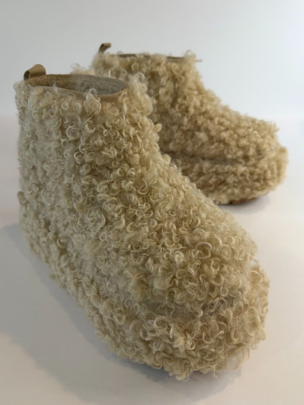 Sugar Thrillz Dolls Kill Sherpa Best Park Ankle Booties Size 8 Faux Fur Teddy